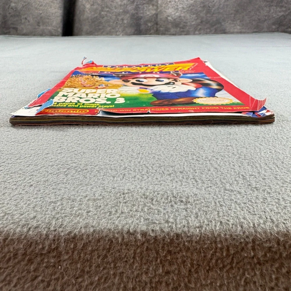 Nintendo Power Super Mario Bros 3 Strategy Guide Vol SG1 NP13 NES Vintage 1990